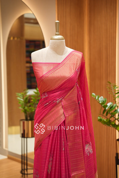 Organza Brocade Saree For Women Rani Pink  CLOSE VIEW