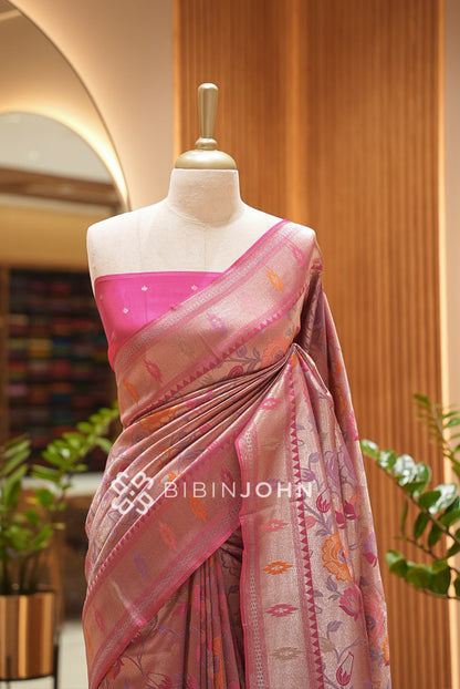 Silk Brocade Saree For Women Dusty Mauve Pink  CLOSE VIEW