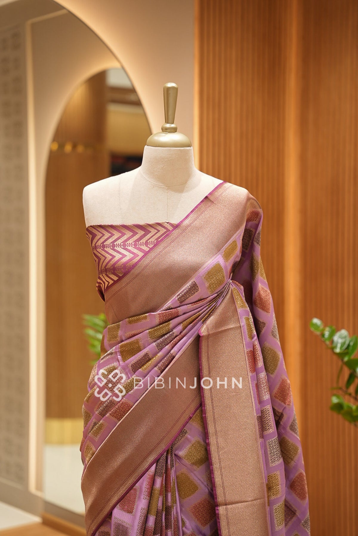 Silk Brocade Saree For Women Mauve Purple with Antique Gold BJ1383