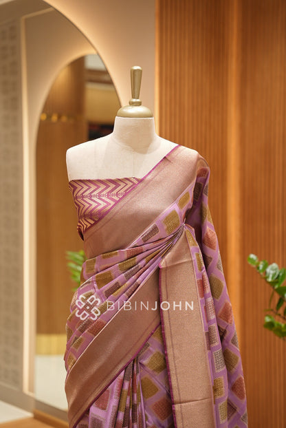 Silk Brocade Saree For Women Mauve Purple with Antique Gold BJ1383