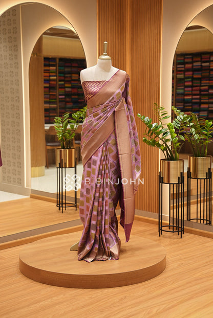 Silk Brocade Saree For Women Mauve Purple with Antique Gold BJ1383