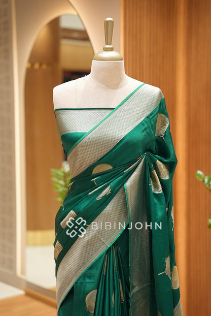 Silk Brocade Saree For Women Emerald Green BJ1385