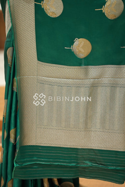 Silk Brocade Saree For Women Emerald Green BJ1385