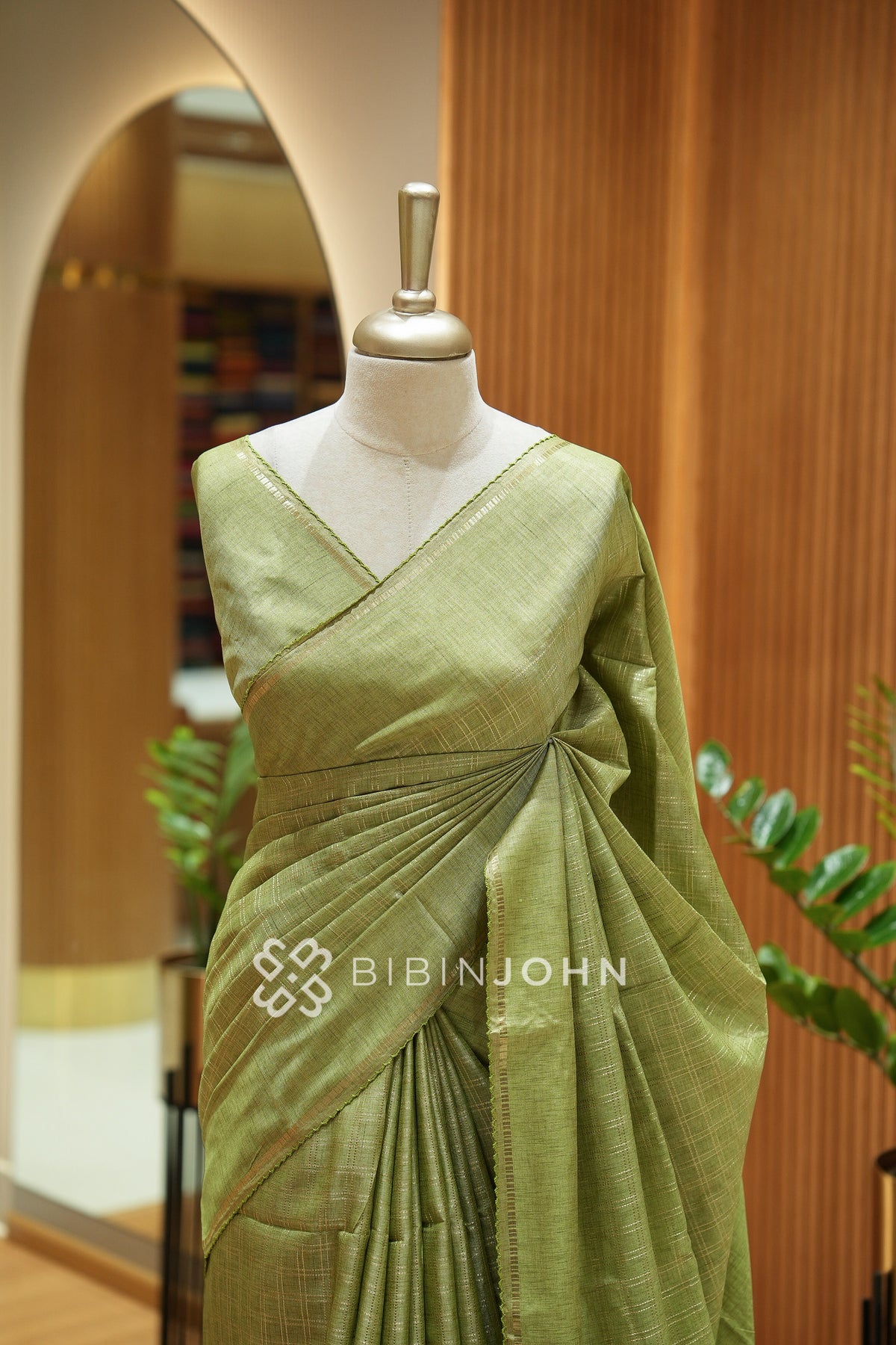 Semi Tussar Weaving Saree For Women Pista Green BJ2546