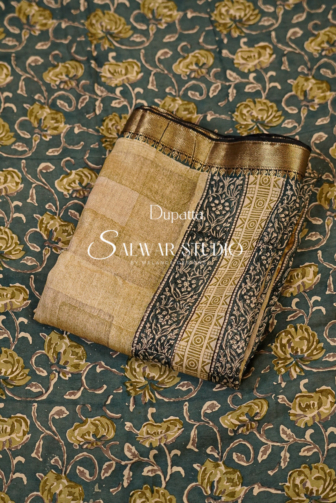 Printed Silk Unstitched Salwar Suits AC0090