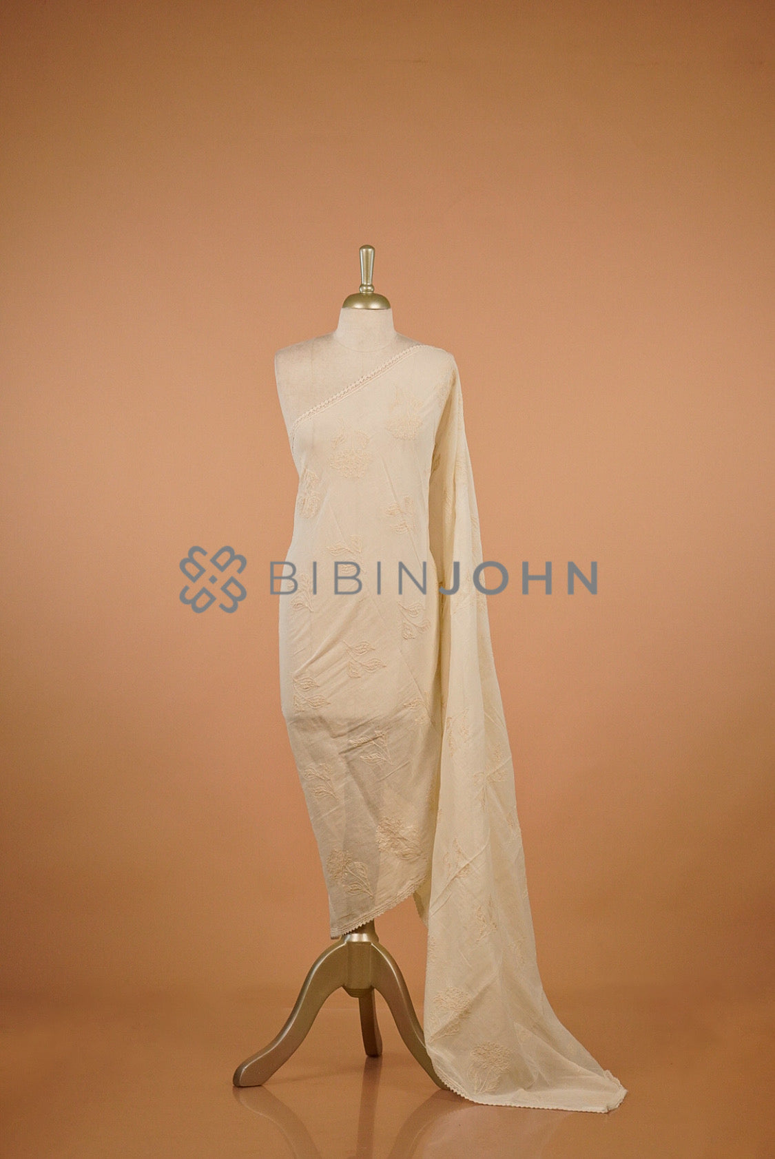 Mul Cotton Embroidery Dupatta Off White