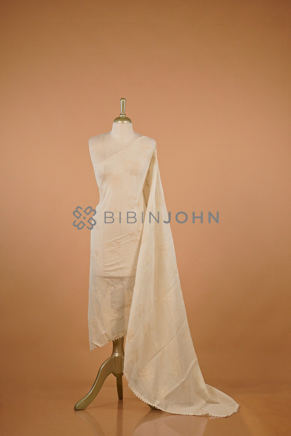 Mul Cotton Embroidery Dupatta Off White
