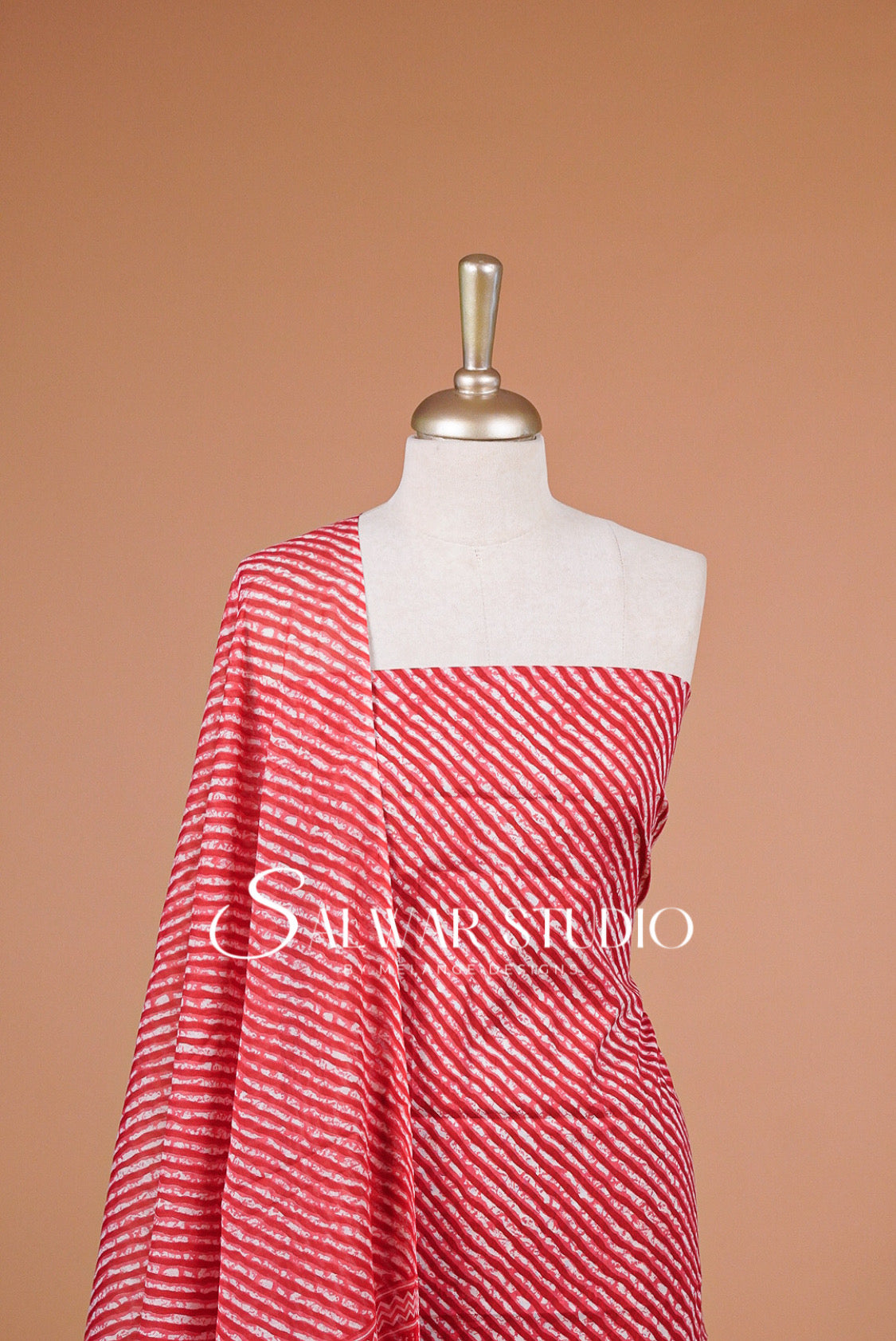 Printed Cotton Unstitched Salwar Suit Material Red Close View.