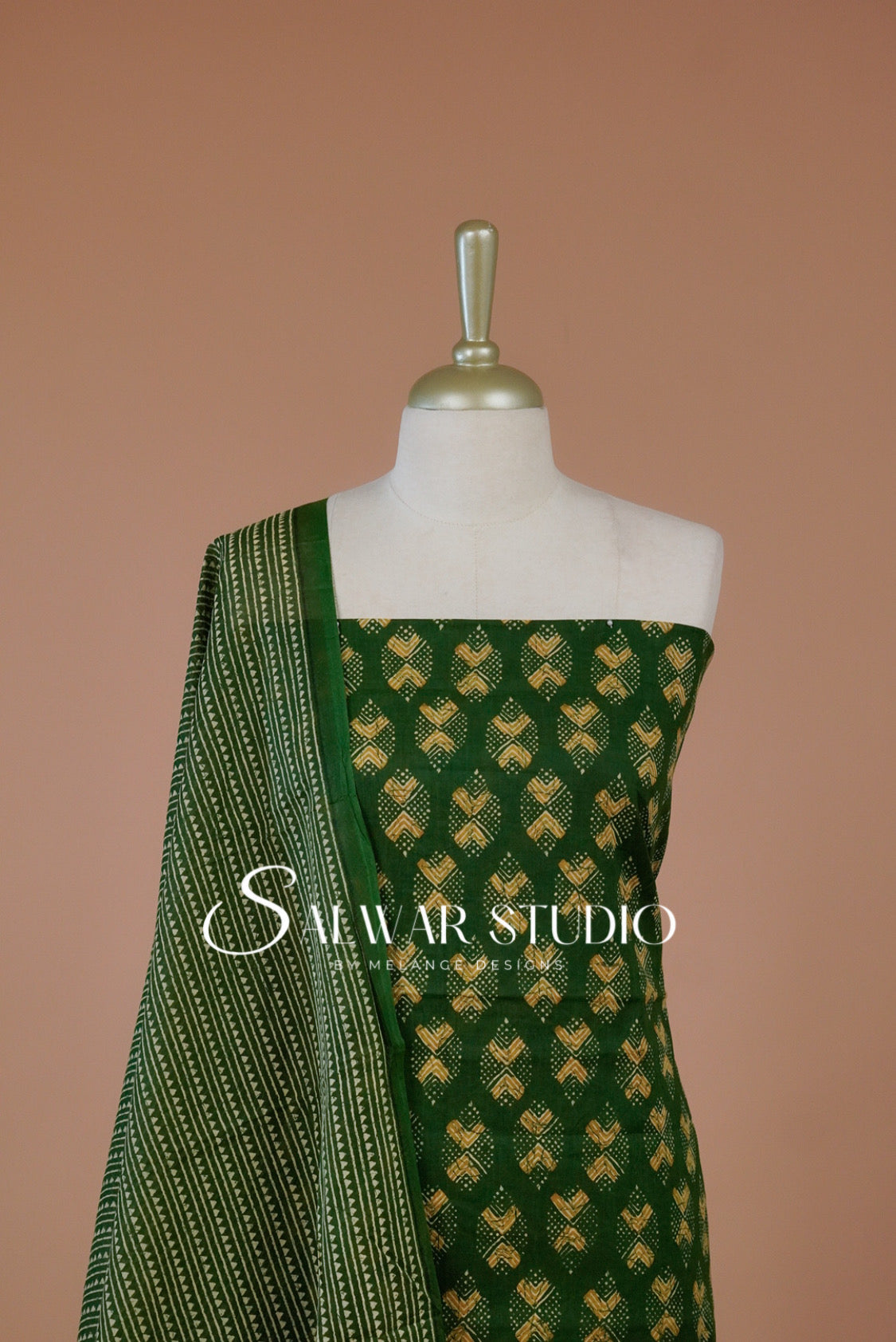 Printed Cotton Unstitched Salwar Suit Dress Material Green AC0257