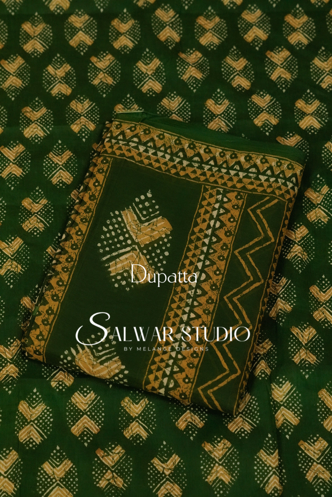 Printed Cotton Unstitched Salwar Suit Dress Material Green AC0257