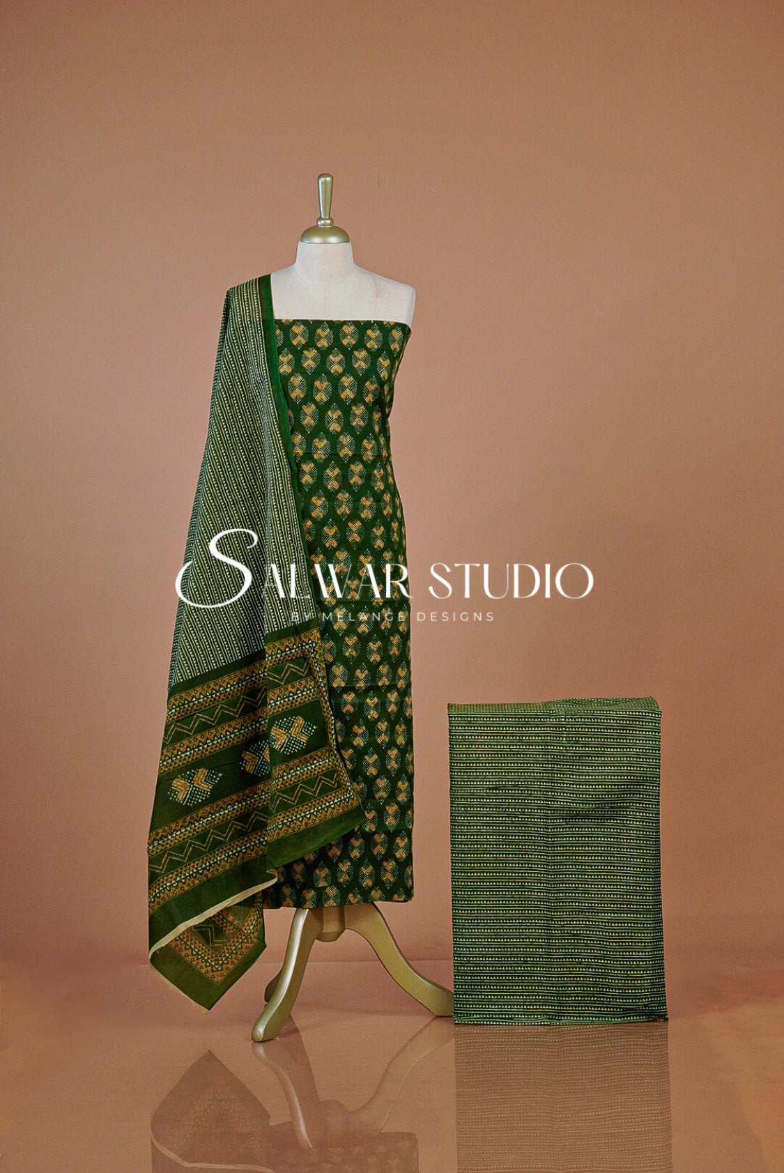 Printed Cotton Unstitched Salwar Suit Dress Material Green AC0257