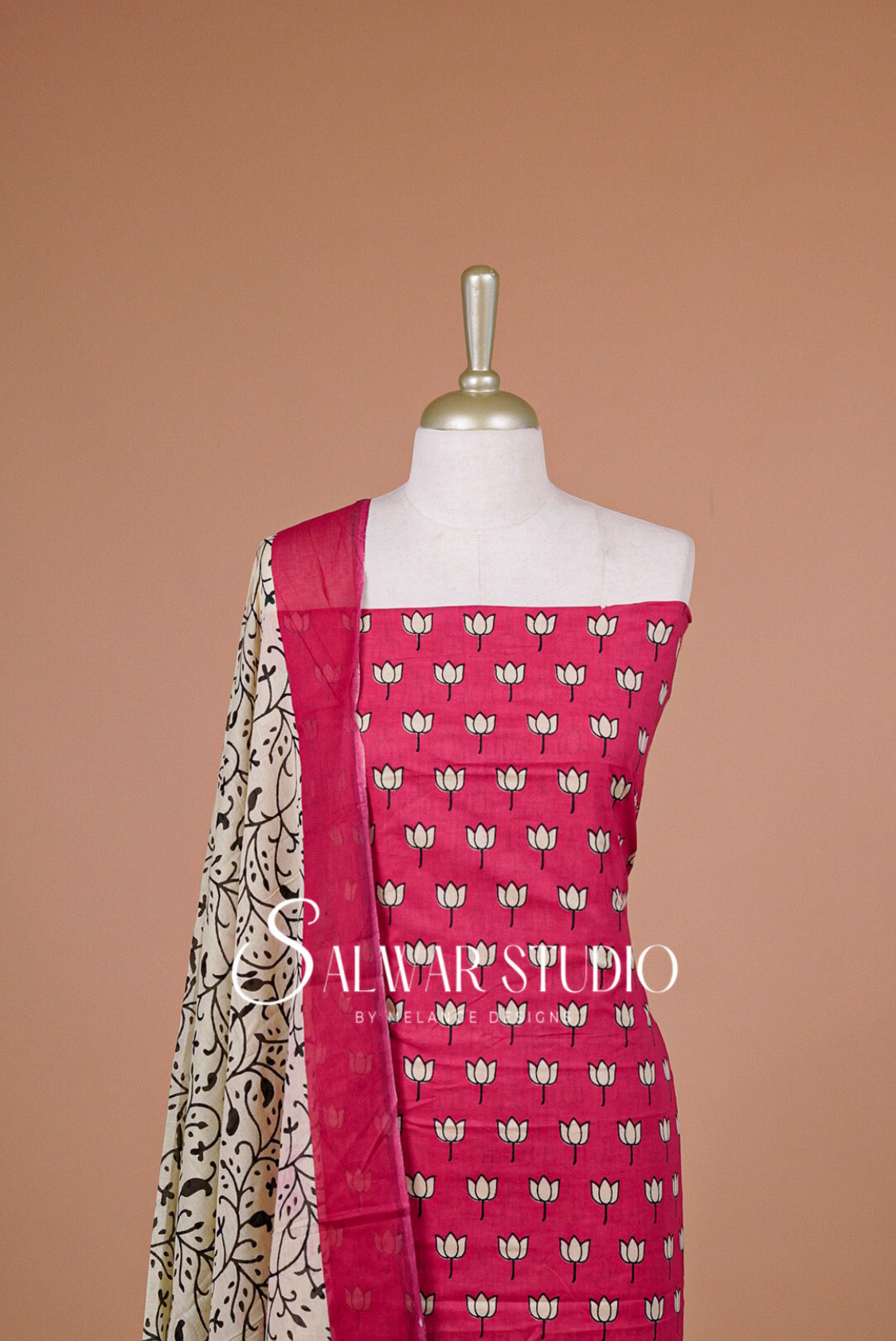 Printed Cotton Unstitched Salwar Suit Material Fuchsia Pink Close Up.