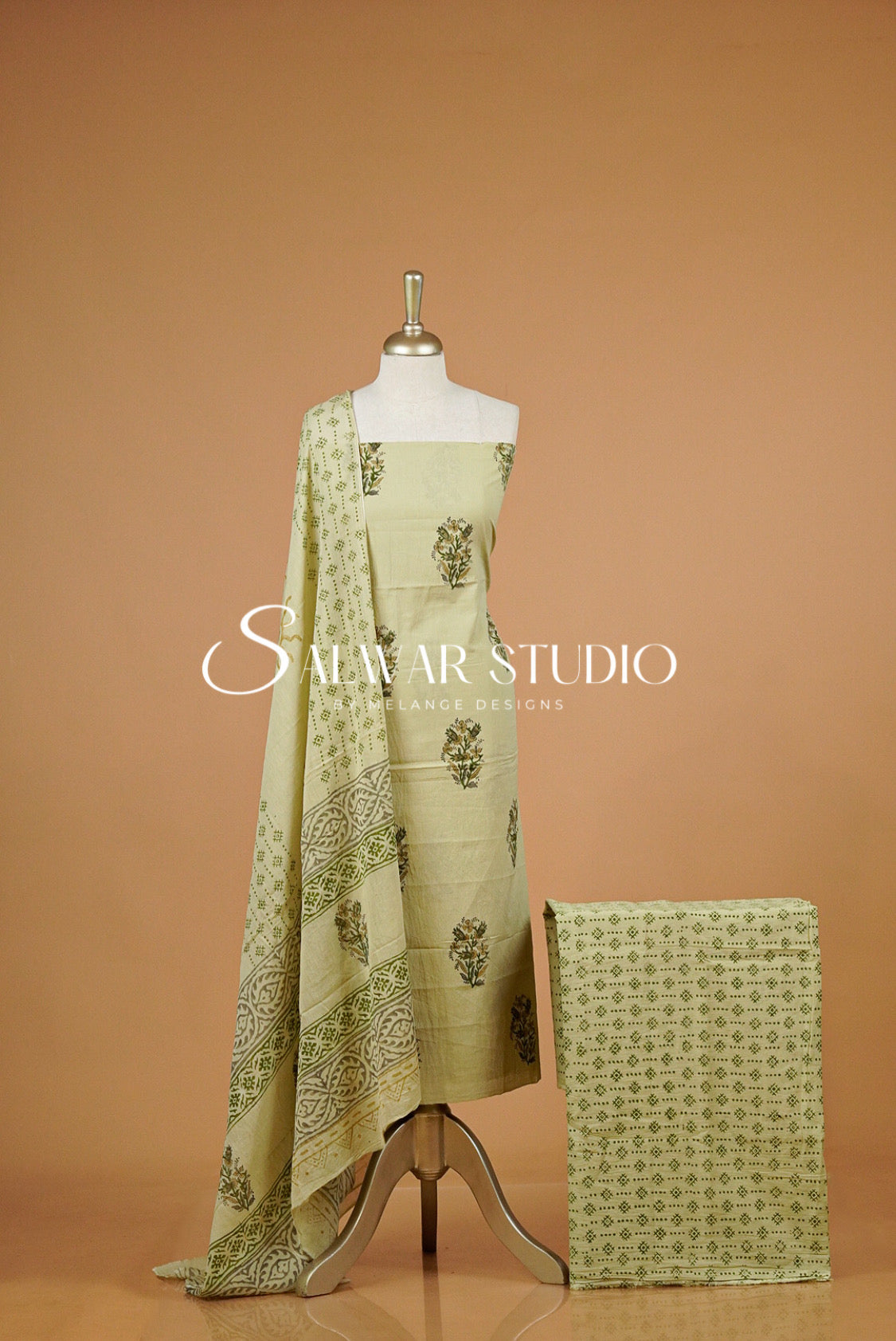Printed Cotton Unstitched Salwar Suit Material Pale Pistachio.