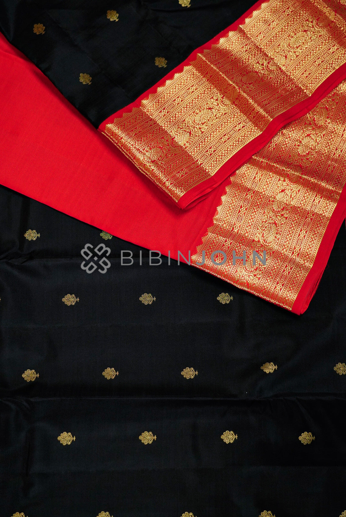Silk Saree For Women Black close view