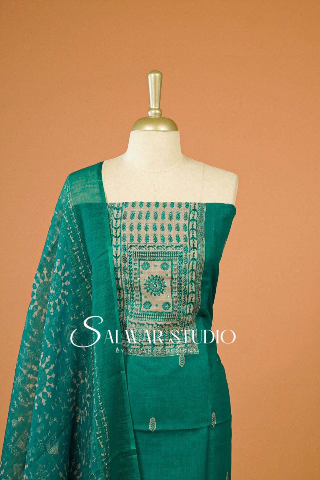 Semi Linen Embroidery Unstitched Salwar Suit Dress Material Close UP