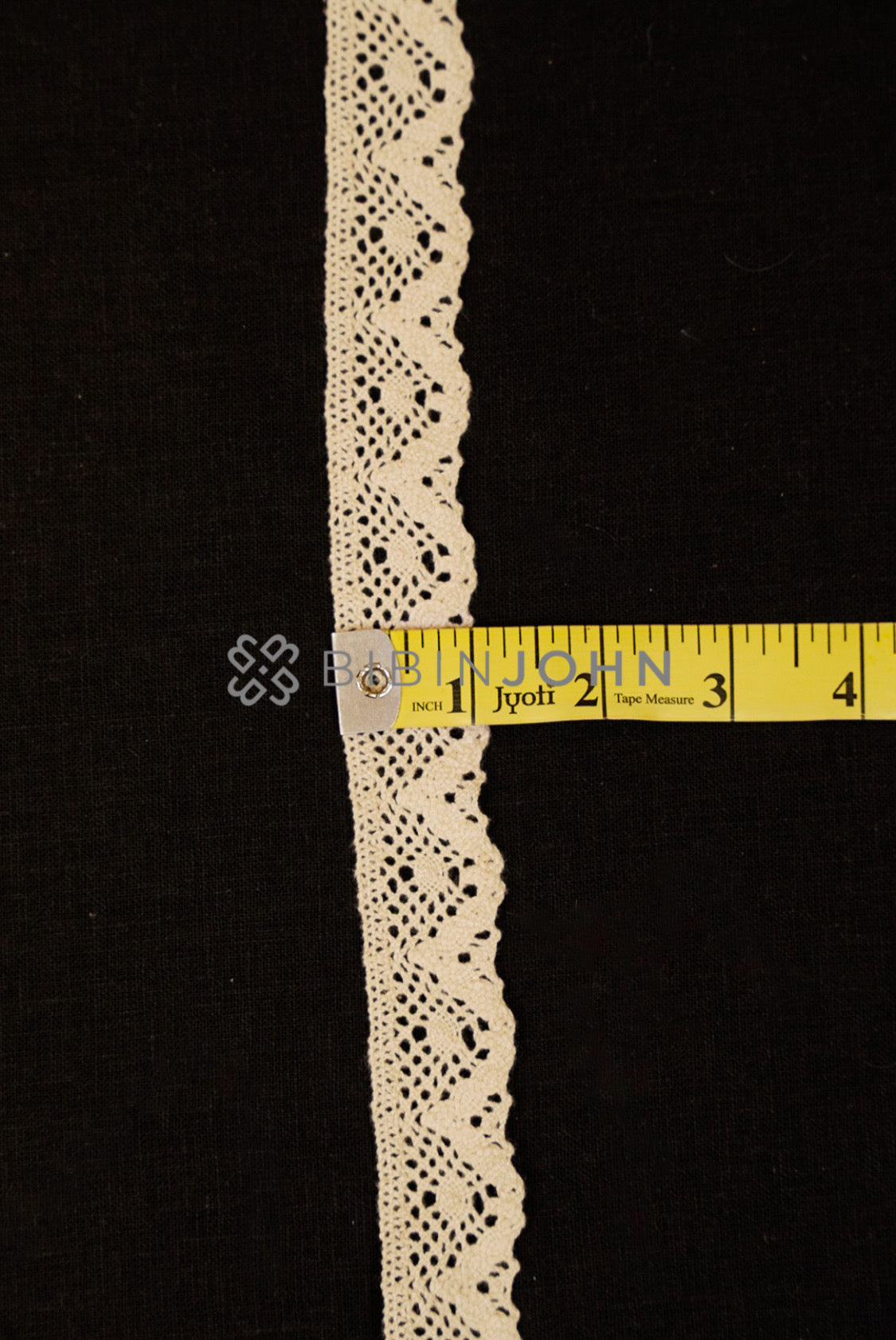 Cotton Lace Off White Close view