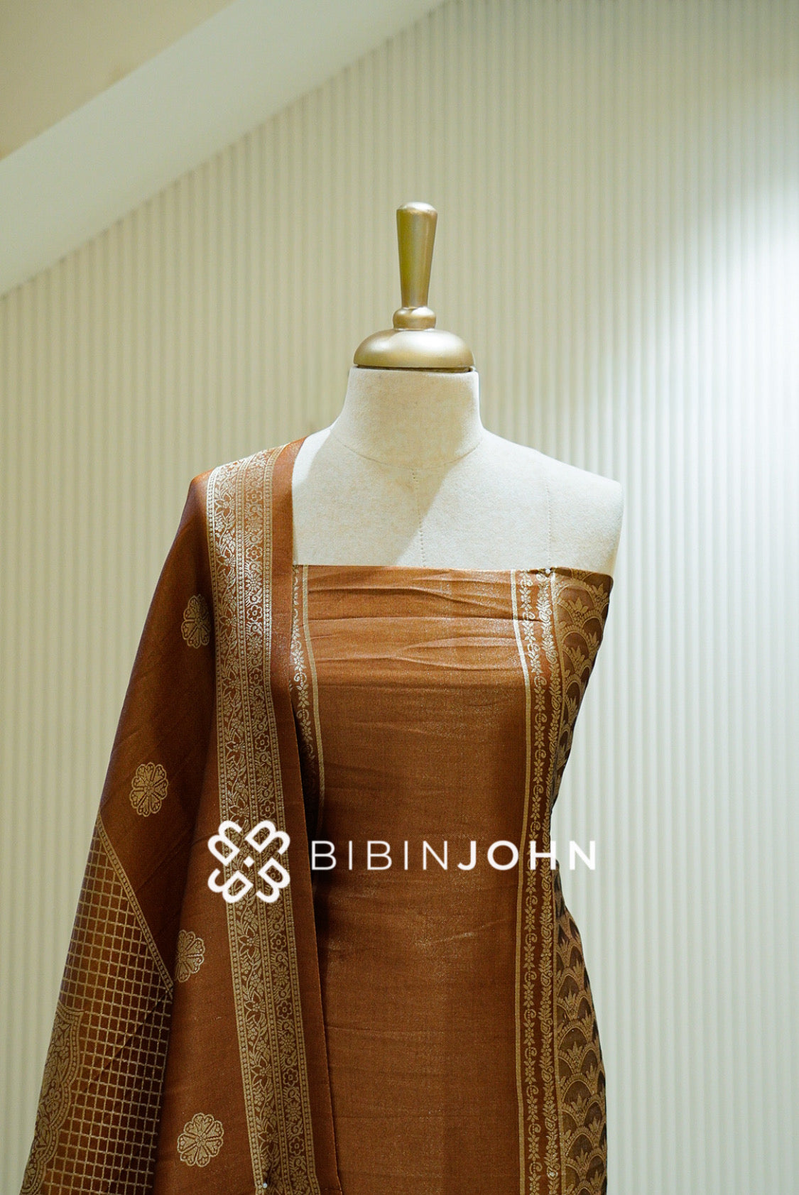 Tissue Banarasi Unstitched Salwar Suit Material Copper Brown CLOSE VIEW