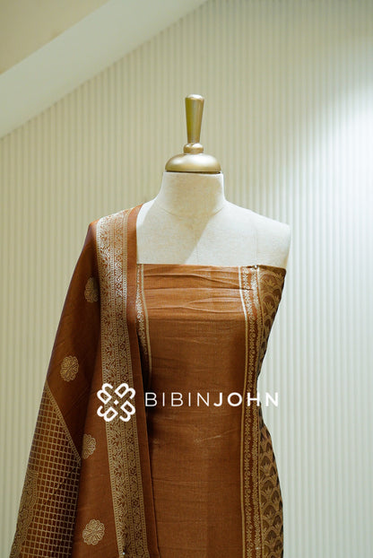Tissue Banarasi Unstitched Salwar Suit Material Copper Brown CLOSE VIEW