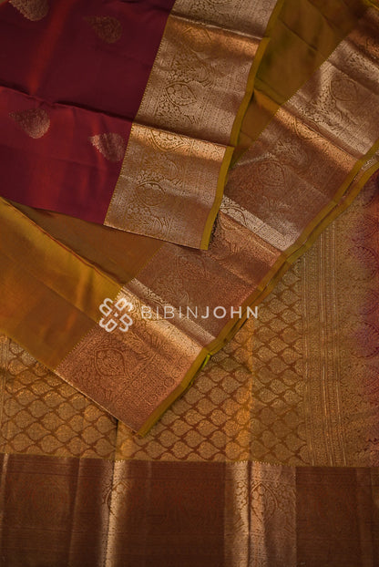 Silk Saree For Women Deep Maroon  CLOSE VIEW