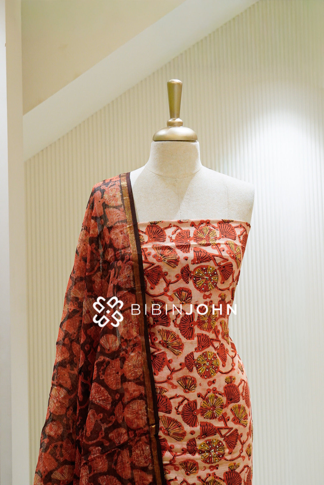 Printed Cotton Unstitched Salwar Suit Material CLOSE VIEW