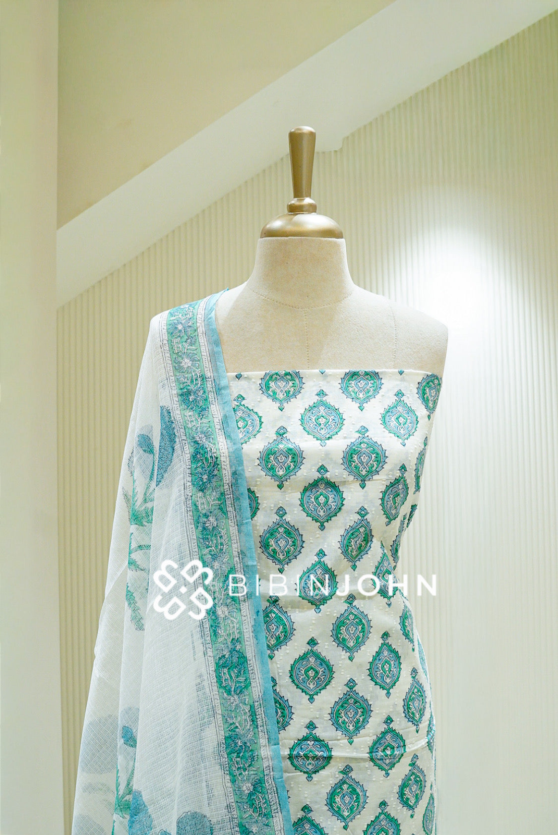 Printed Cotton Unstitched Salwar Suit Material Off-White  close view