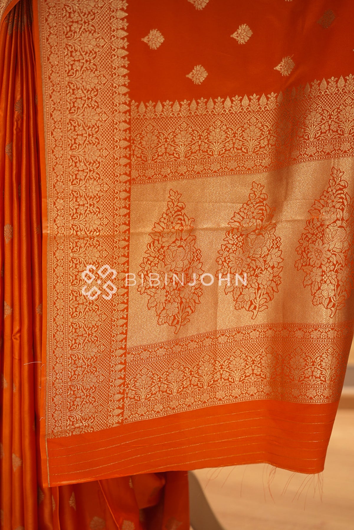 Silk Brocade Saree For Women Burnt Orange PALLU
