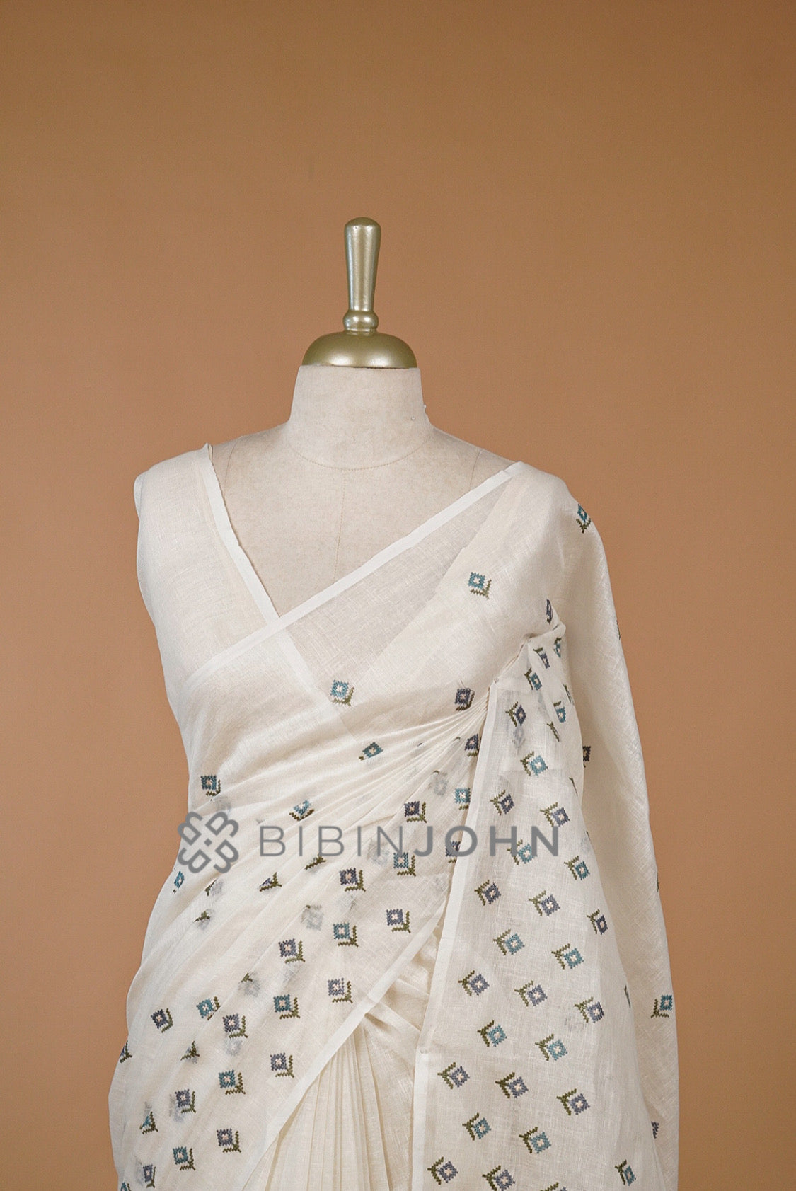 Linen Embroidery Saree For Women White  close view