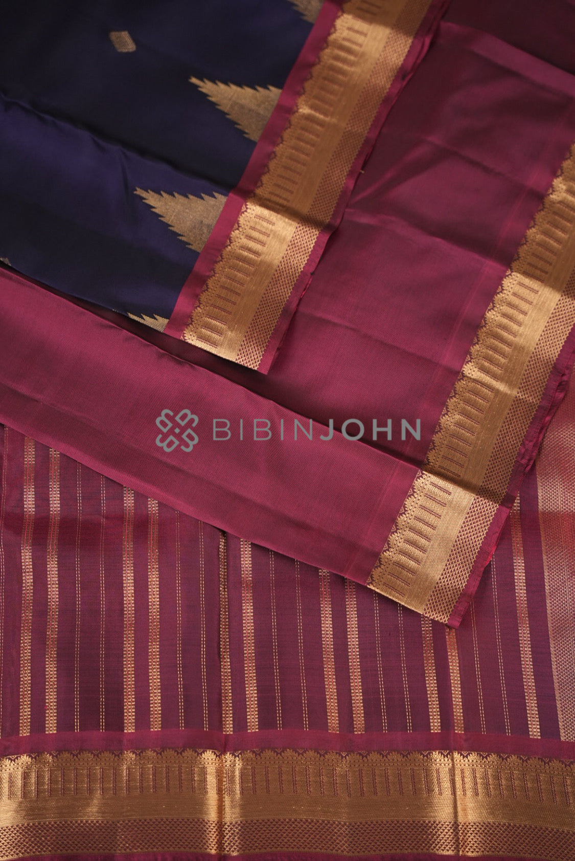 Silk Saree For Women Navy Blue  close view