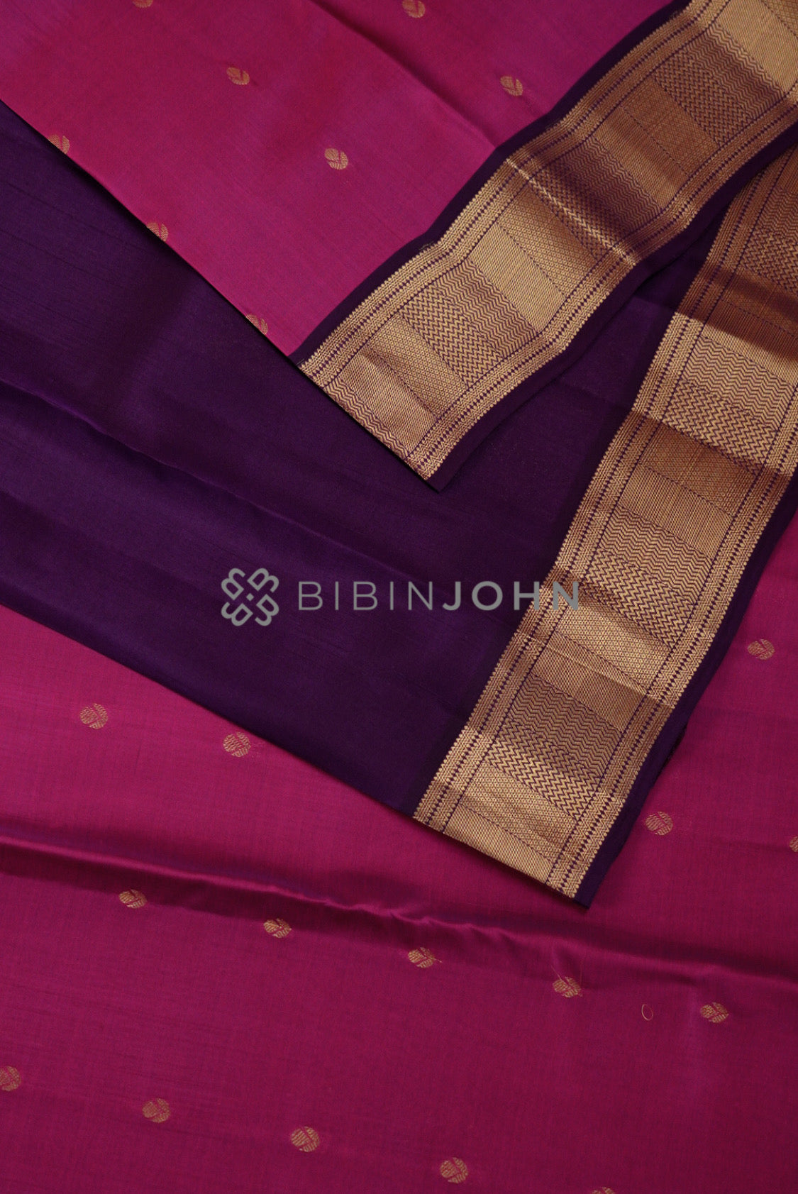 Silk Saree For Women Magenta Pink close view